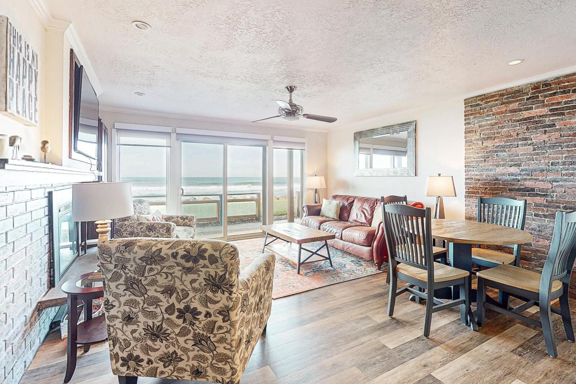 Waveside Hideaway, Unit 11 Neskowin